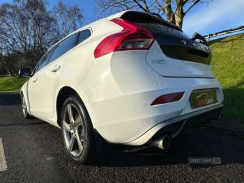 Used Volvo V40 2015 for sale - 74359290: Photo
