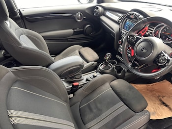 Used MINI Hatch 2020 for sale - 79304709: Photo