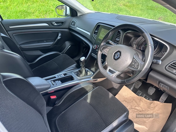 Used Renault Megane 2018 for sale - 77971148: Photo 5
