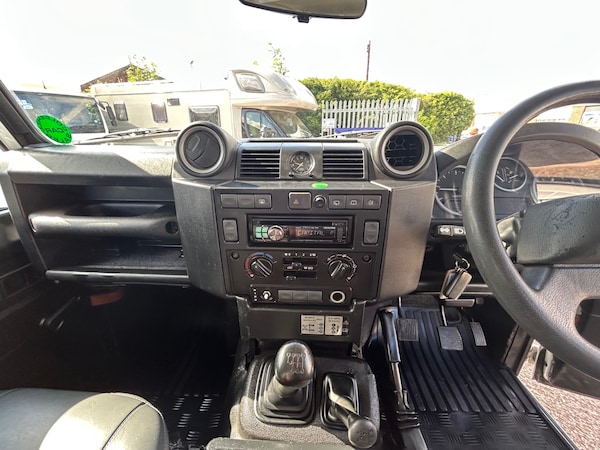 Used Land Rover Defender 2013 for sale - 75178134: Photo 16