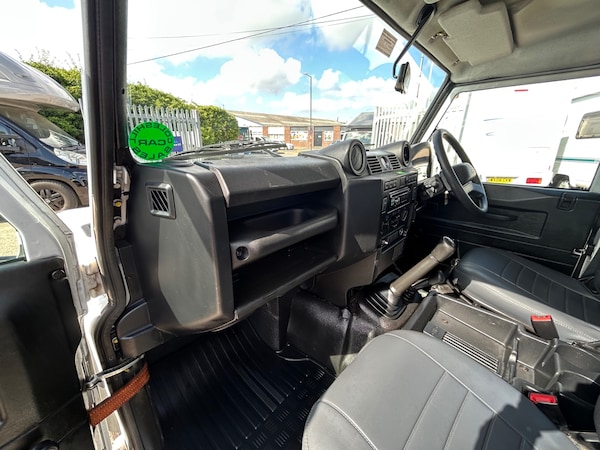 Used Land Rover Defender 2013 for sale - 75178134: Photo 19