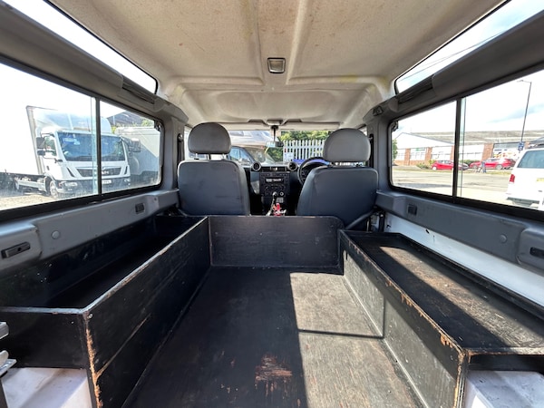 Used Land Rover Defender 2012 for sale - 75303278: Photo 9