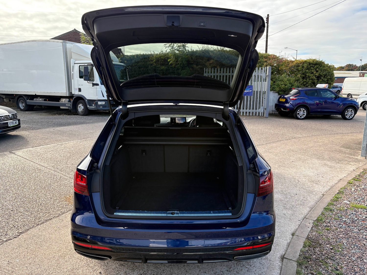 Used Audi A4 2023 for sale - 76181072: Photo 5