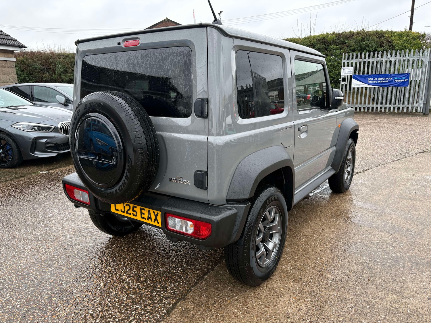 Used Suzuki Jimny 2026 for sale - 77543720: Photo 3