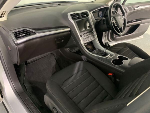 Used Ford Mondeo 2018 for sale - 76100949: Photo 14