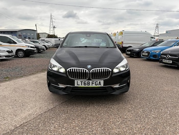 Used BMW 2 Series 2018 for sale - 76045612: Photo