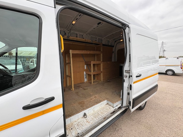 Used Ford Transit 2023 for sale - 76299139: Photo 8
