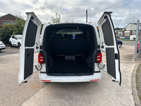 Used Volkswagen Transporter 2019 for sale - 76126195: Photo 11