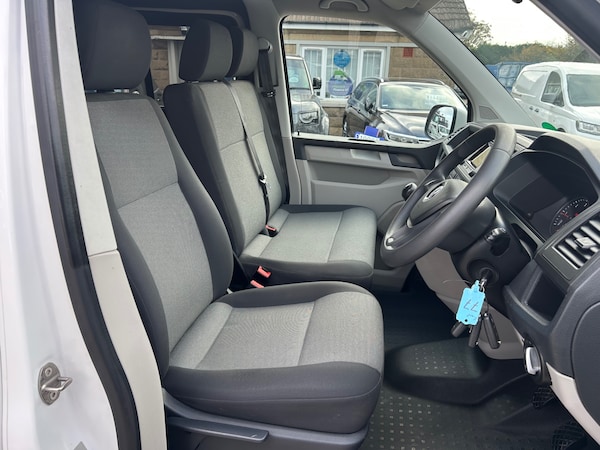 Used Volkswagen Transporter 2019 for sale - 76126195: Photo 14