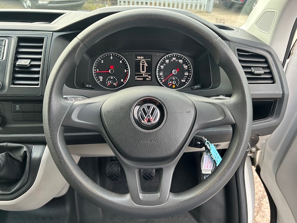 Used Volkswagen Transporter 2019 for sale - 76126195: Photo 16