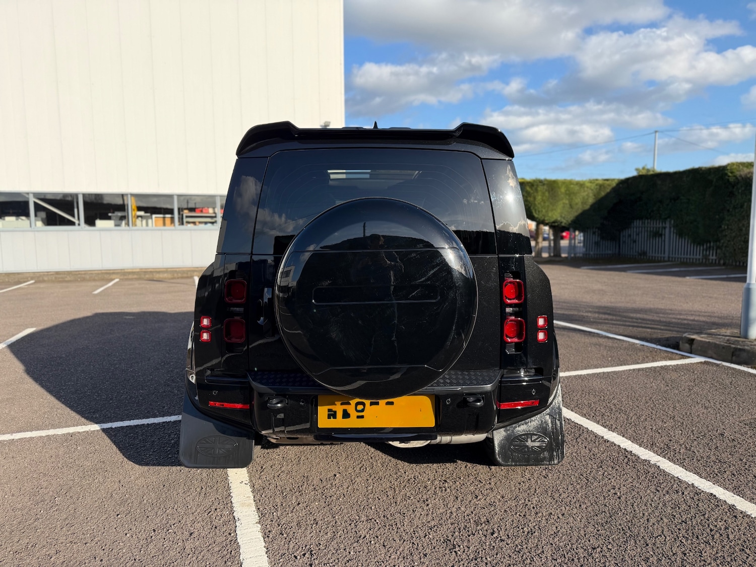 Used Land Rover Defender 2025 for sale - 77833615: Photo 11