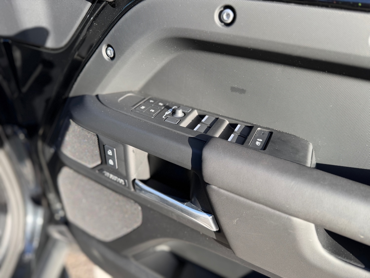 Used Land Rover Defender 2025 for sale - 77833615: Photo 16