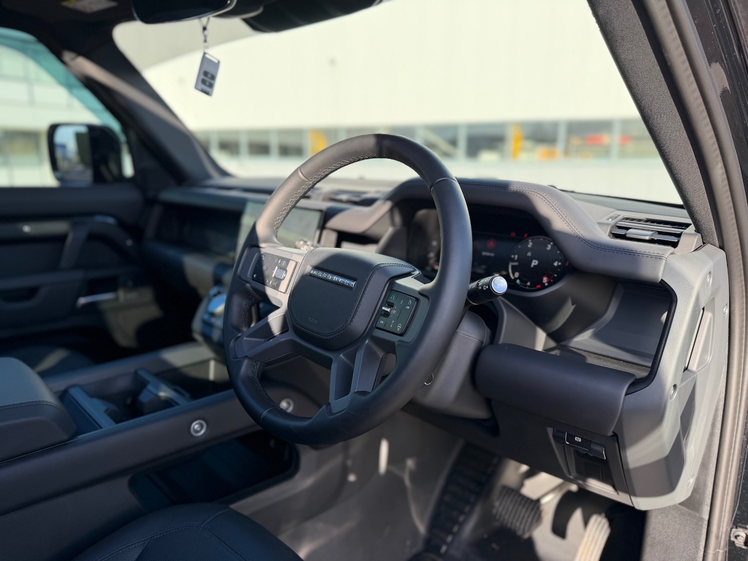 Used Land Rover Defender 2025 for sale - 77833615: Photo 18