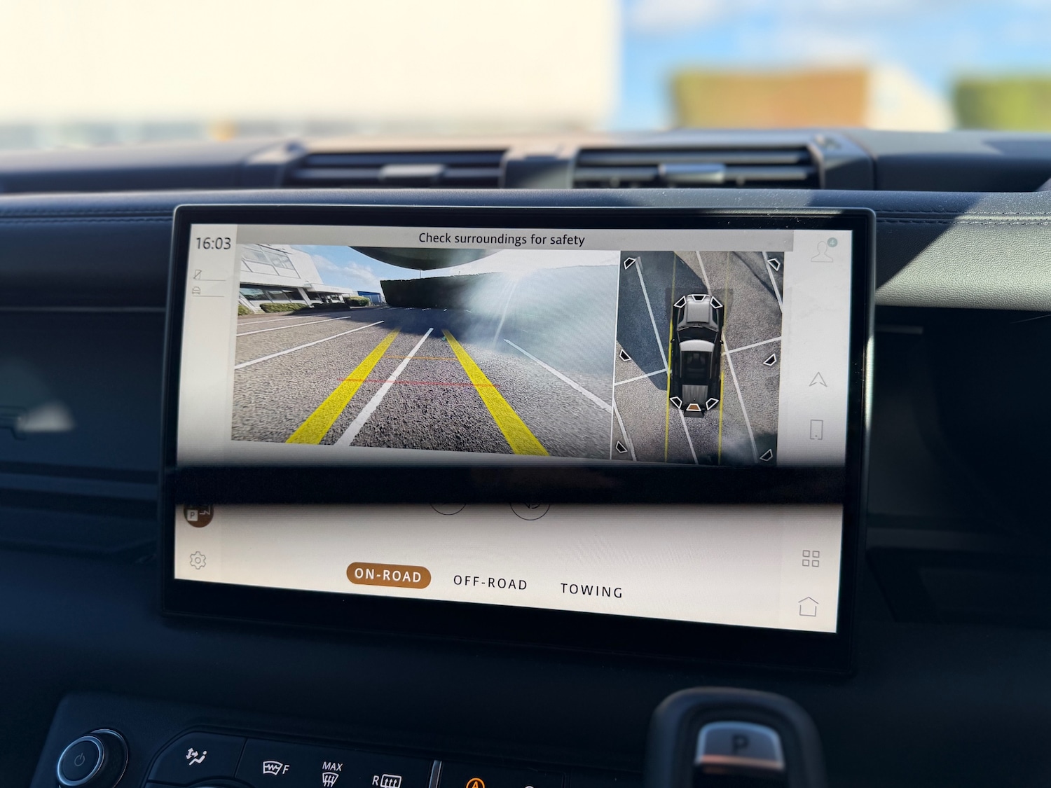 Used Land Rover Defender 2025 for sale - 77833615: Photo 22