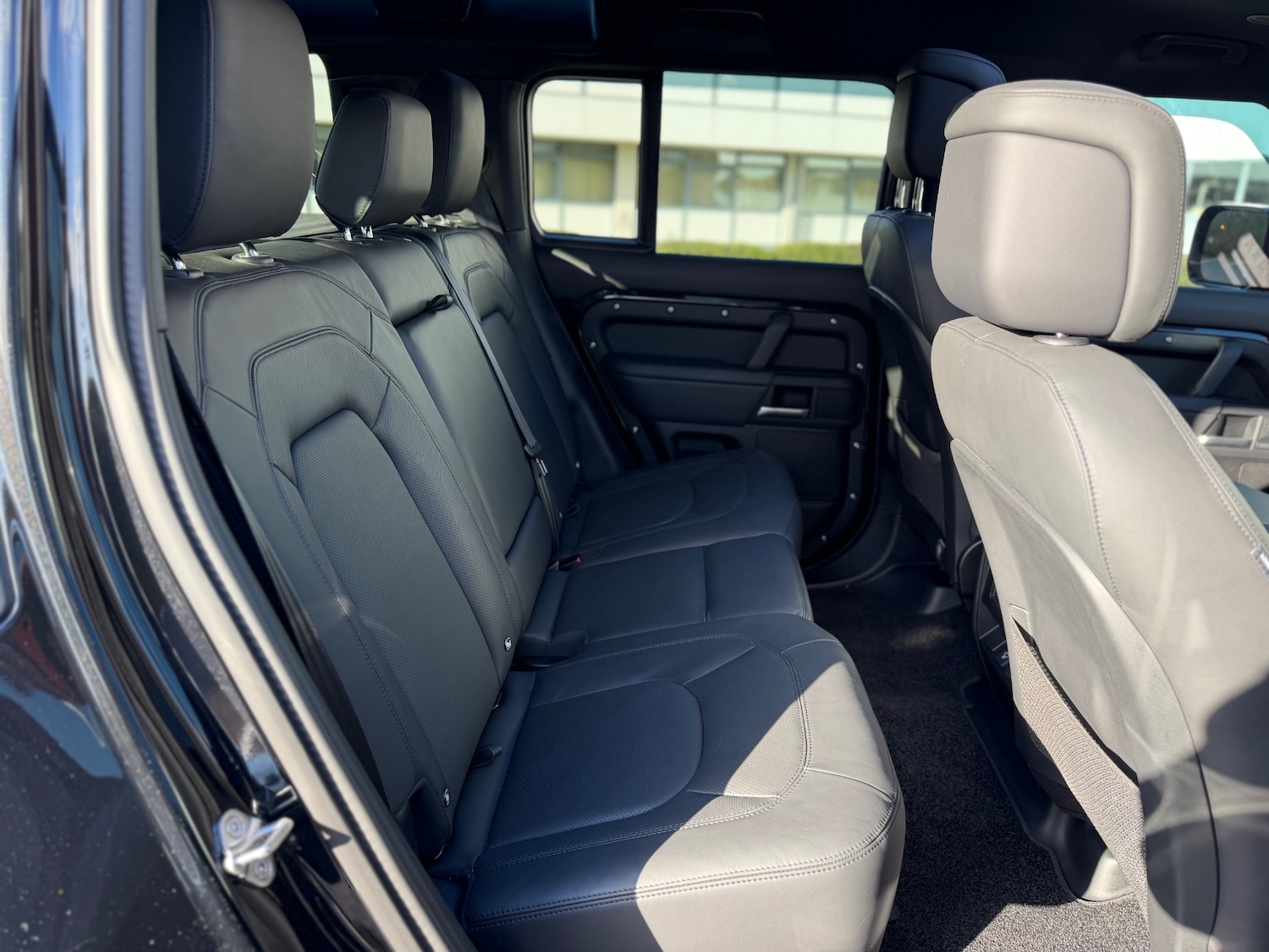 Used Land Rover Defender 2025 for sale - 77833615: Photo 29