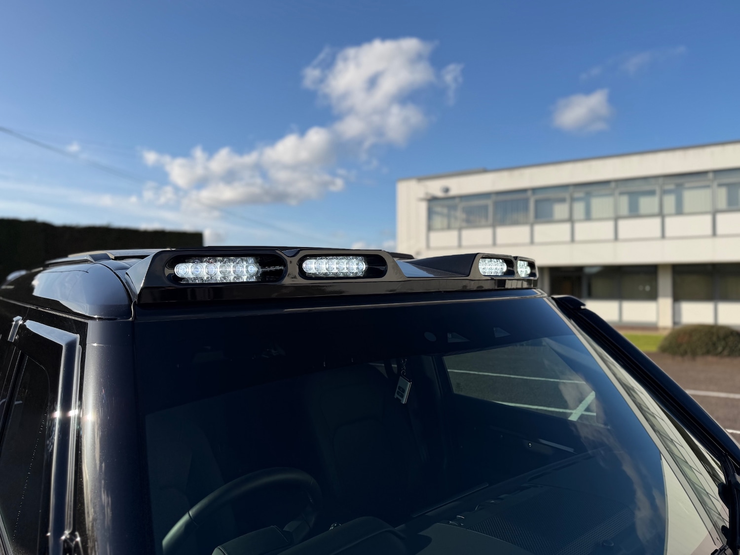 Used Land Rover Defender 2025 for sale - 77833615: Photo 3