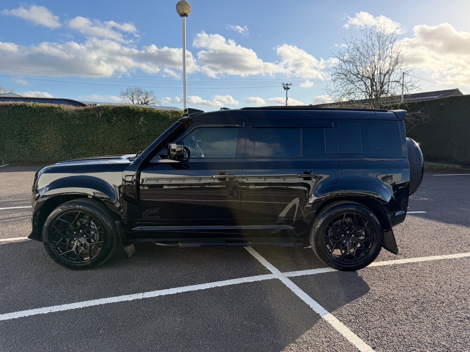 Used Land Rover Defender 2025 for sale - 77833615: Photo 8