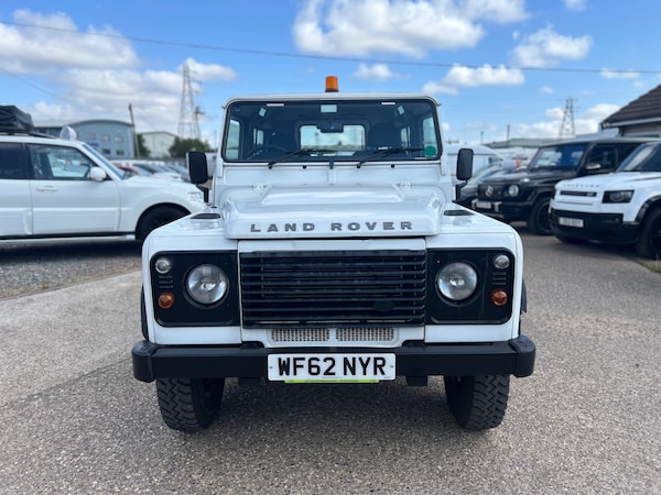 Used Land Rover Defender 2012 for sale - 74961470: Photo 2