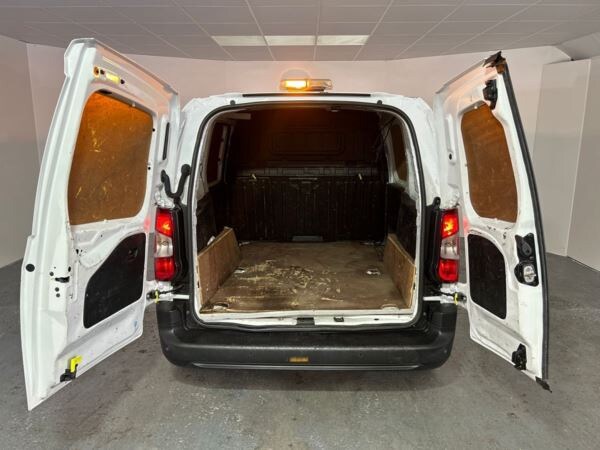 Used Peugeot Partner 2021 for sale - 76102254: Photo 10