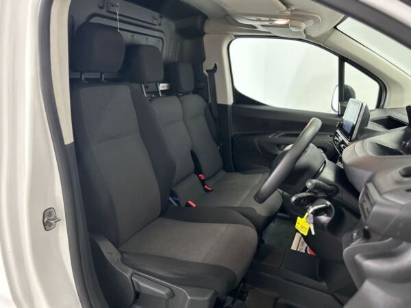 Used Peugeot Partner 2021 for sale - 76102254: Photo 13