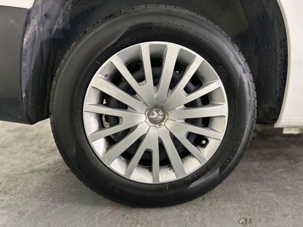 Used Peugeot Partner 2021 for sale - 76102254: Photo 16