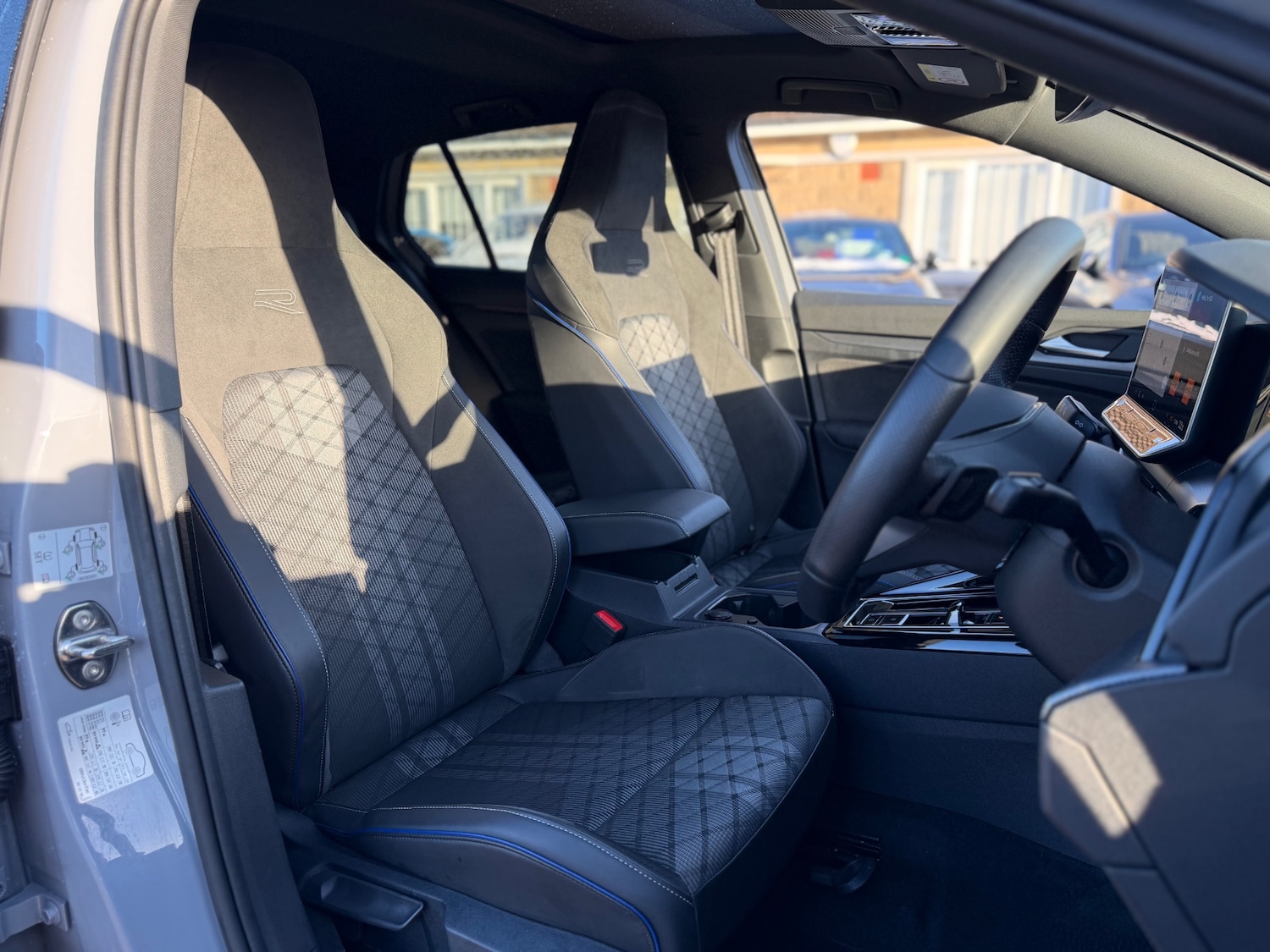 Used Volkswagen Golf 2025 for sale - 77167694: Photo 13