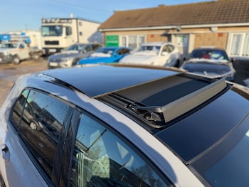 Used Volkswagen Golf 2025 for sale - 77167694: Photo