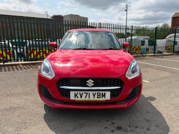 Used Suzuki Swift 2021 for sale - 79100064: Photo
