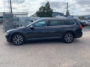 Used Volkswagen Passat 2019 for sale - 75454692: Photo