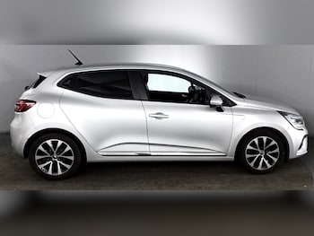 Used Renault Clio 2020 for sale - 77581195: Photo