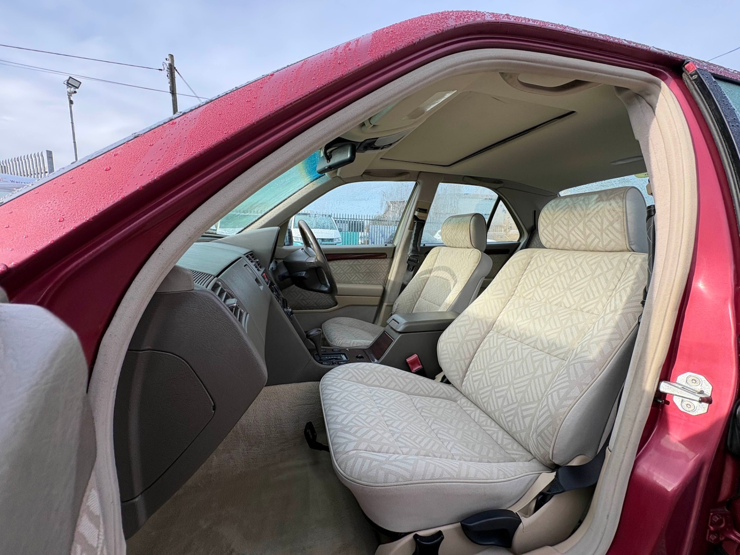 Used Mercedes-Benz C Class 1994 for sale - 77195726: Photo 17