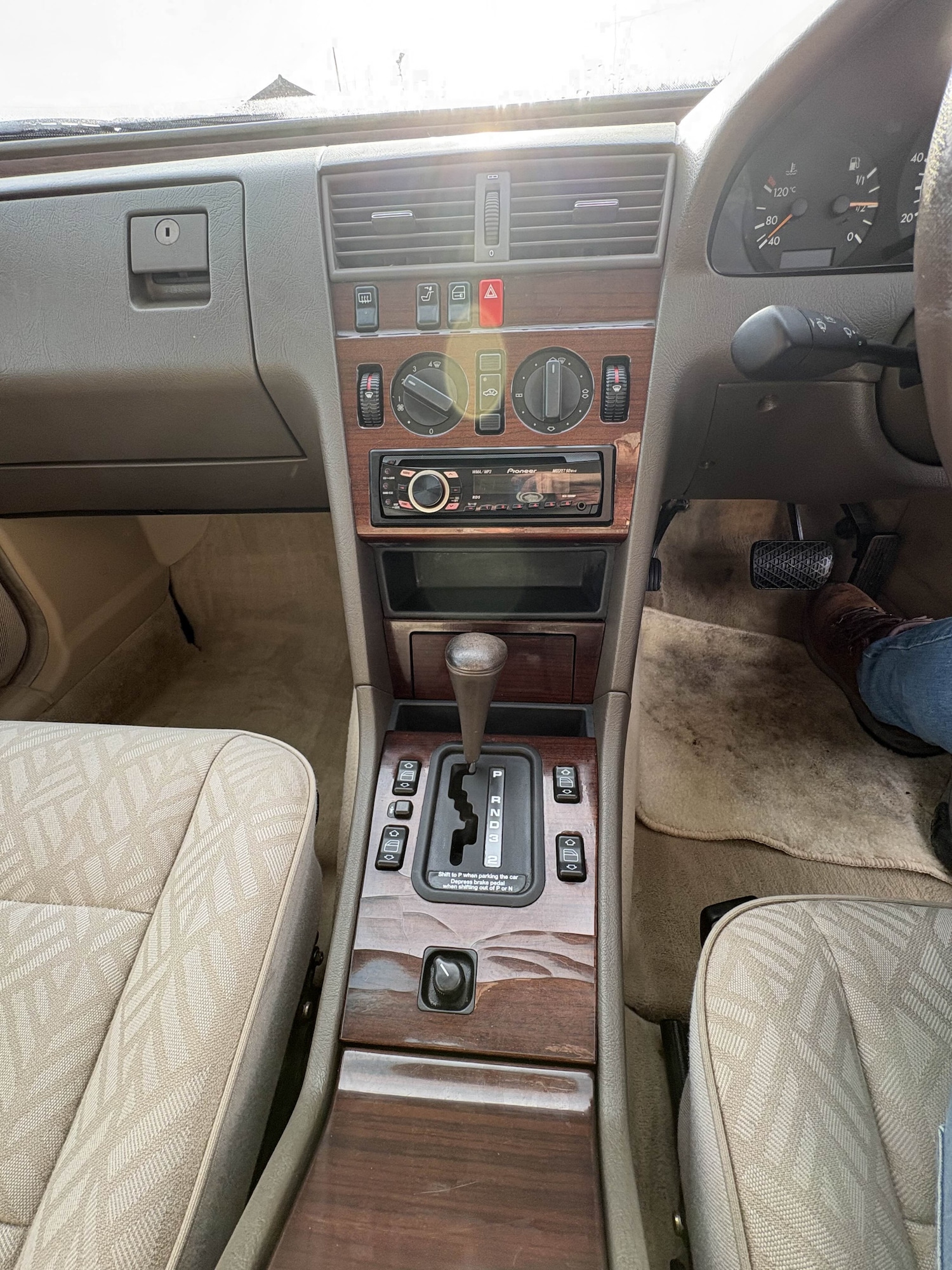 Used Mercedes-Benz C Class 1994 for sale - 77195726: Photo 19