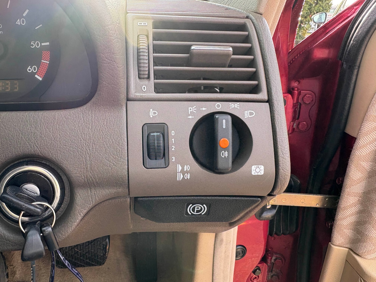 Used Mercedes-Benz C Class 1994 for sale - 77195726: Photo 25