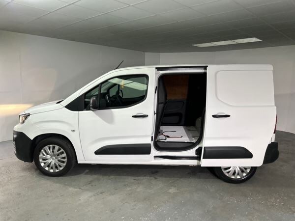 Used Peugeot Partner 2019 for sale - 76101011: Photo 6