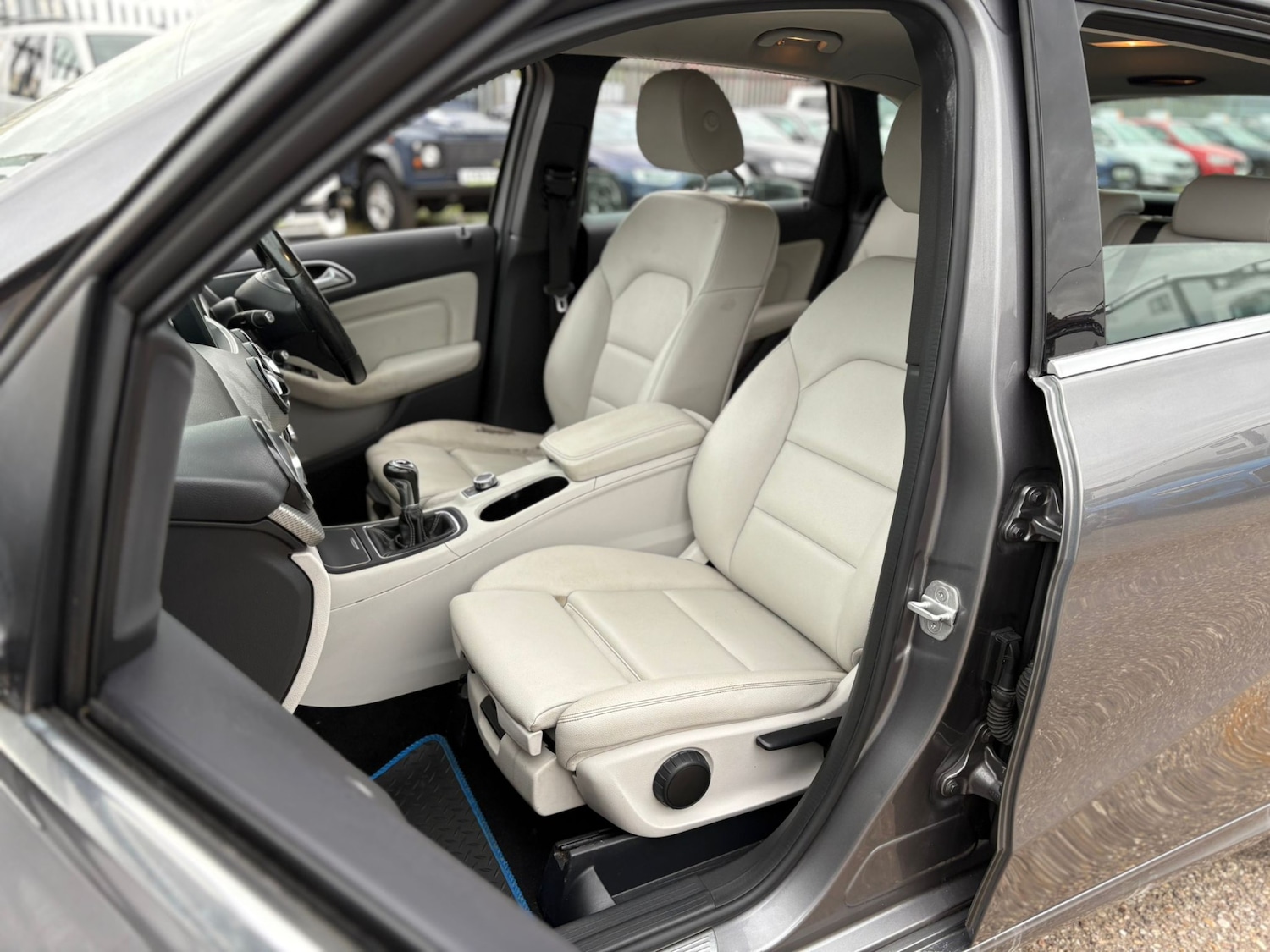 Used Mercedes-Benz B-Class 2016 for sale - 76195906: Photo 17