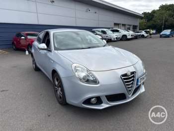 2014 (14) - 1.6 JTDM-2 Distinctive 5dr