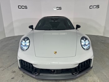 Used Porsche 911 2025 for sale - 76170799: Photo 2