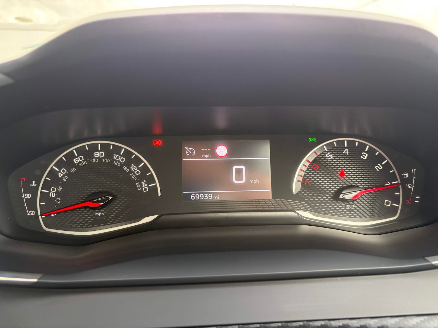 Used Peugeot 2008 2021 for sale - 77581174: Photo 23