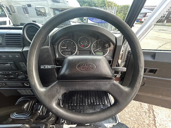 Used Land Rover Defender 2012 for sale - 75394064: Photo 14