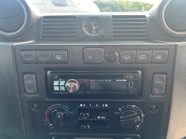 Used Land Rover Defender 2012 for sale - 75394064: Photo 17