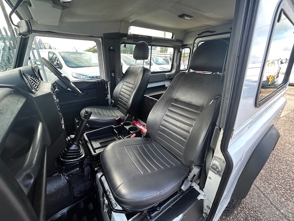 Used Land Rover Defender 2012 for sale - 75394064: Photo 20