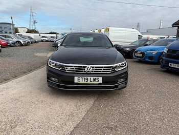 Used Volkswagen Passat 2019 for sale - 76045590: Photo