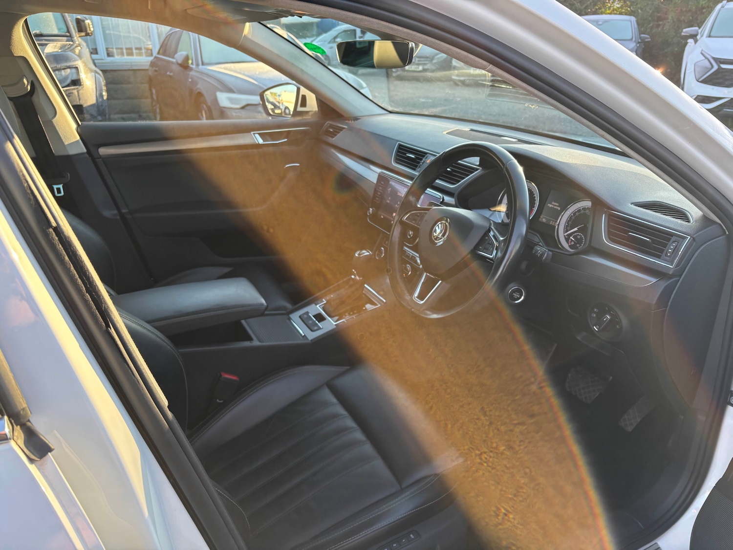 Used Skoda Superb 2019 for sale - 76649541: Photo 11