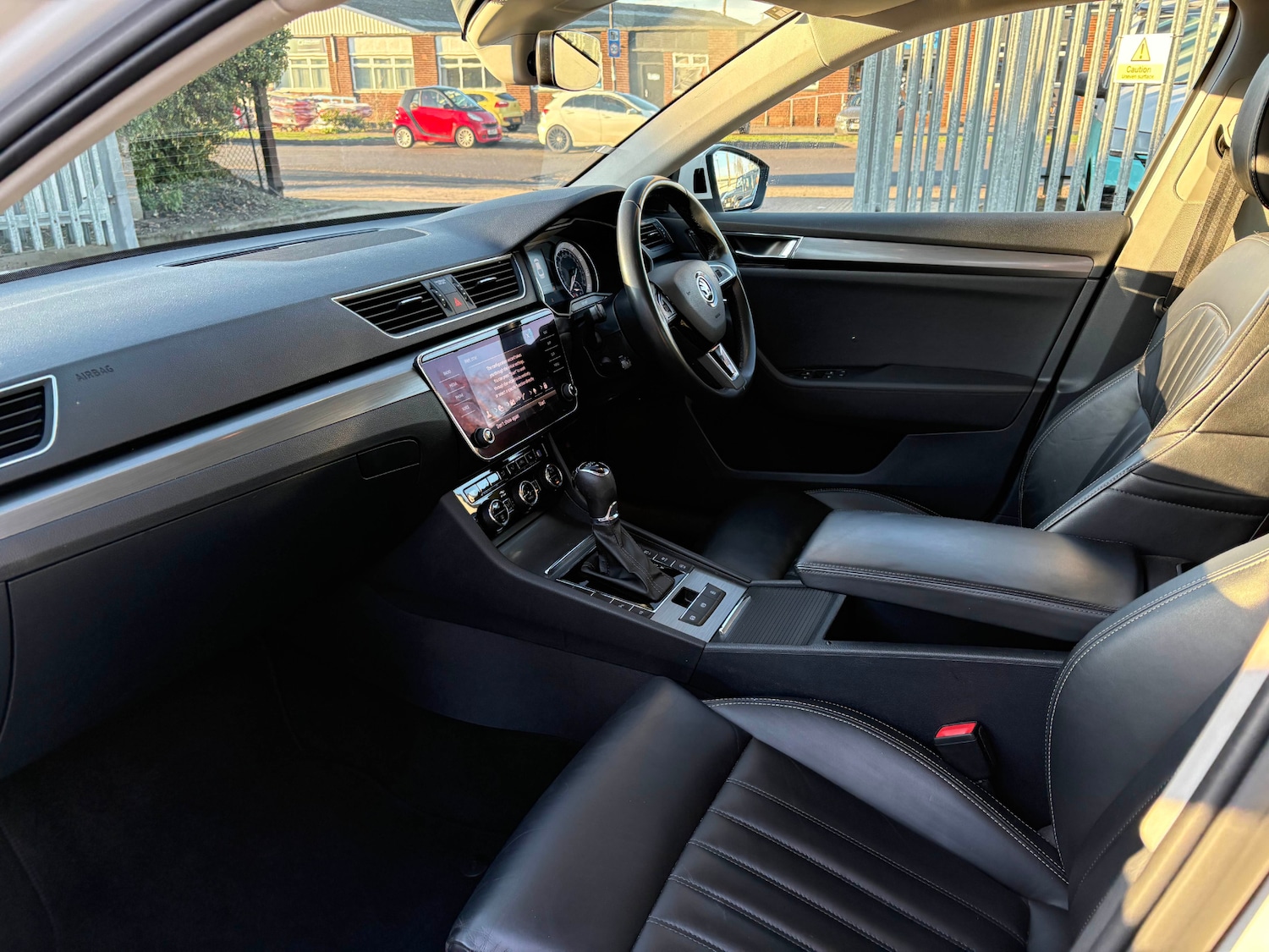 Used Skoda Superb 2019 for sale - 76649541: Photo 17