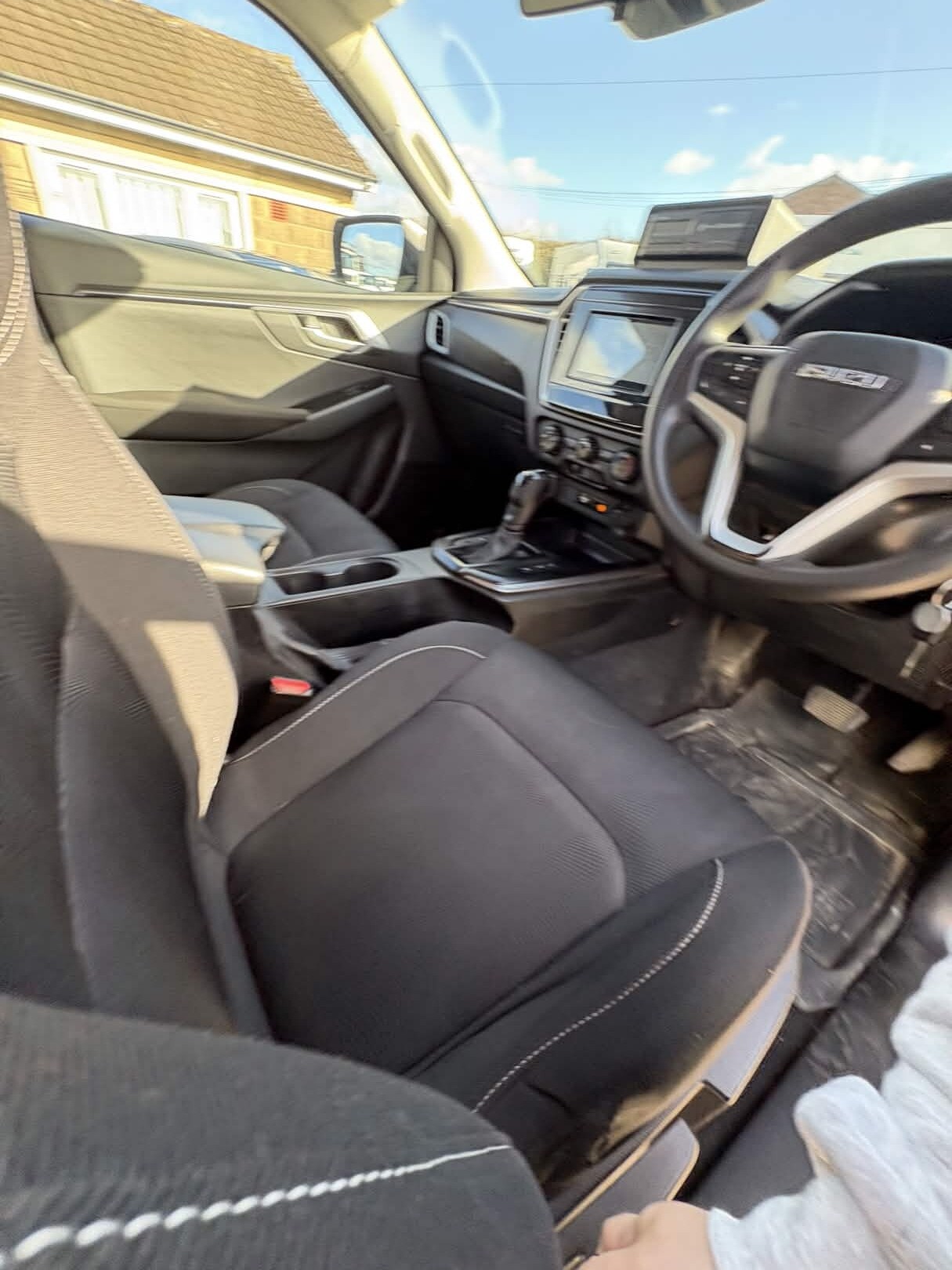 Used Isuzu D-Max 2023 for sale - 77833372: Photo 13