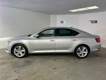 Used Skoda Superb 2017 for sale - 74467341: Photo