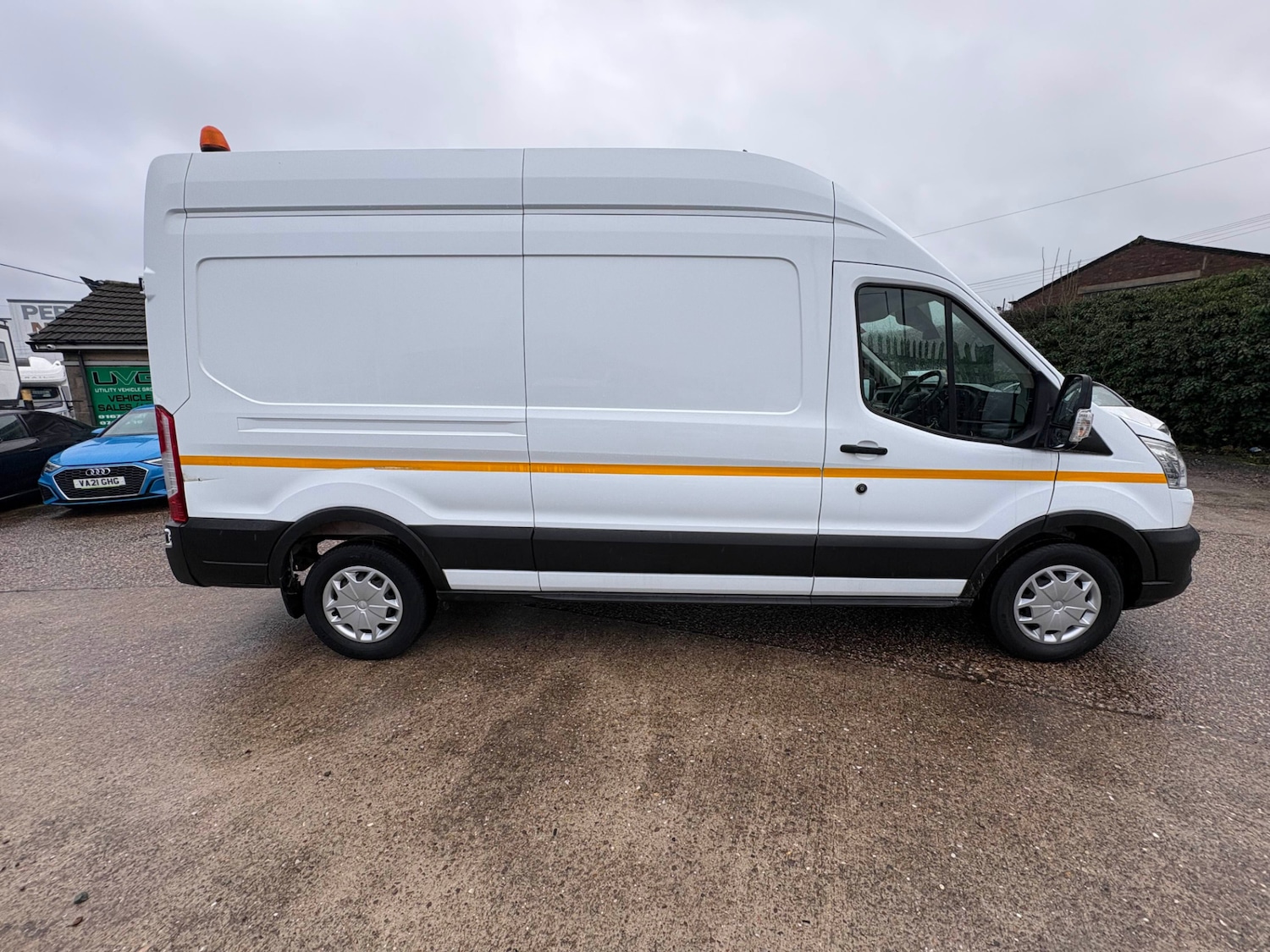 Used Ford Transit 2022 for sale - 77487094: Photo 2
