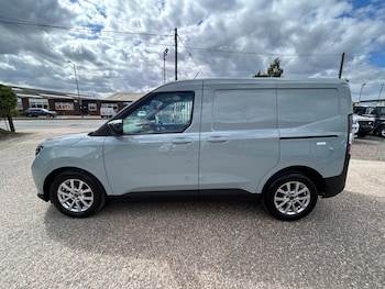 Used Ford Transit Courier 2024 for sale - 75485421: Photo