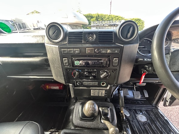 Used Land Rover Defender 2012 for sale - 75354133: Photo 15