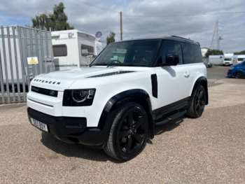 Used Land Rover Defender 2024 for sale - 75076111: Photo